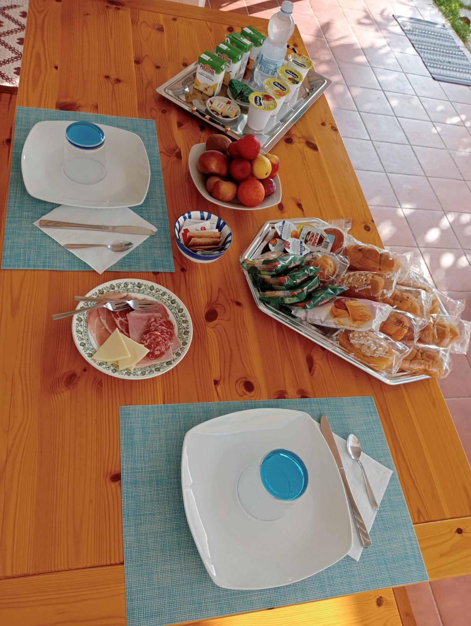 Bed and Breakfast Free Zone Annunziata  Екстер'єр фото